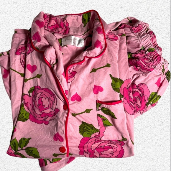 ๐ Valentine's Day Ready! ๐ Emily Stacy Pajama Set, XL, Soft & Stretchy! ๐ - Picture 2 of 8